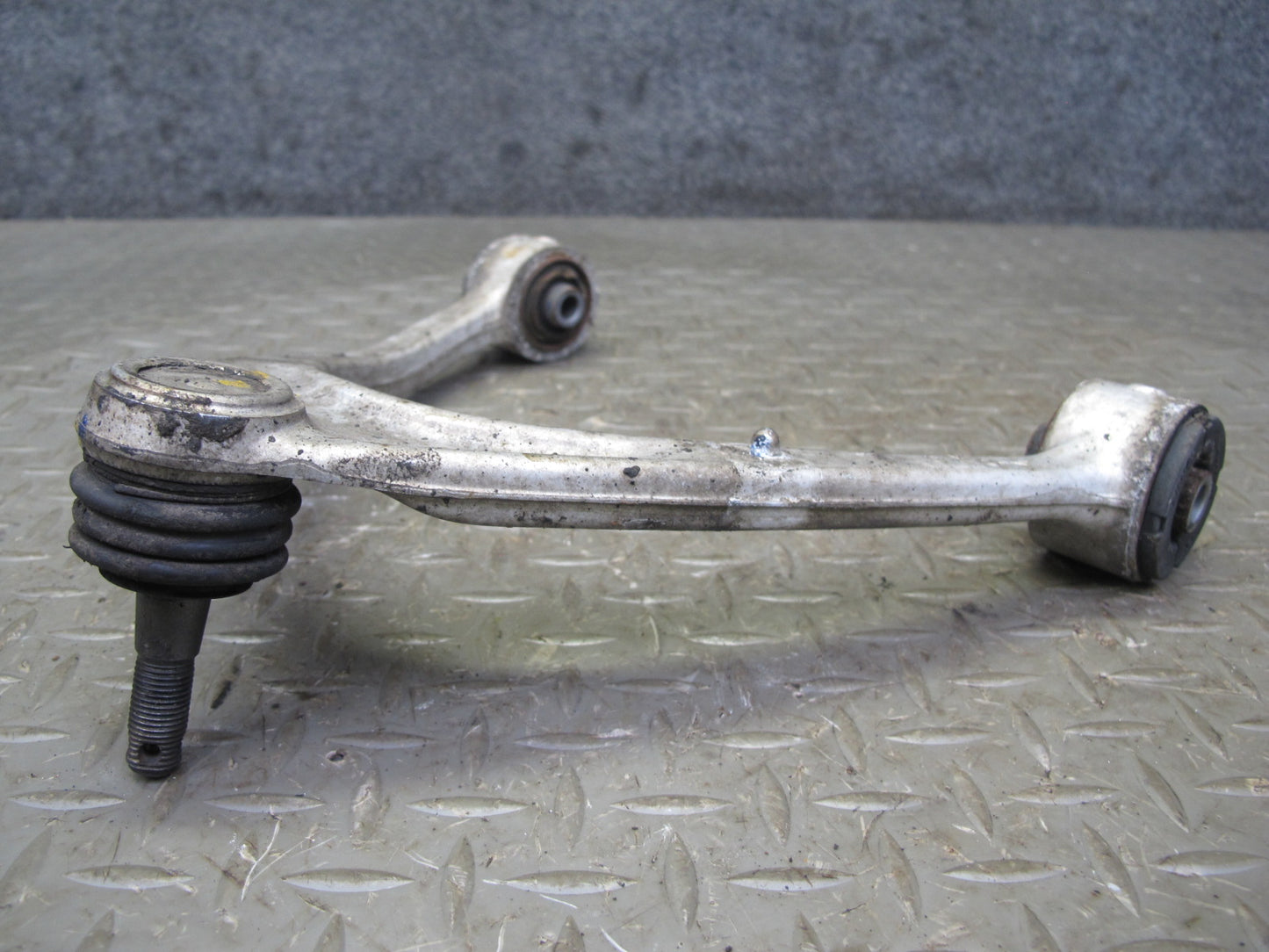 01-06 Lexus UCF30L LS430 Front Left Suspension Upper Control Arm OEM