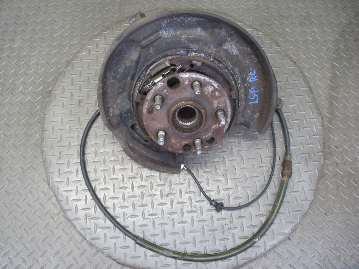 01-06 Lexus LS430 UCF30L RWD Rear Left Spindle Knuckle Wheel Hub Bearing OEM