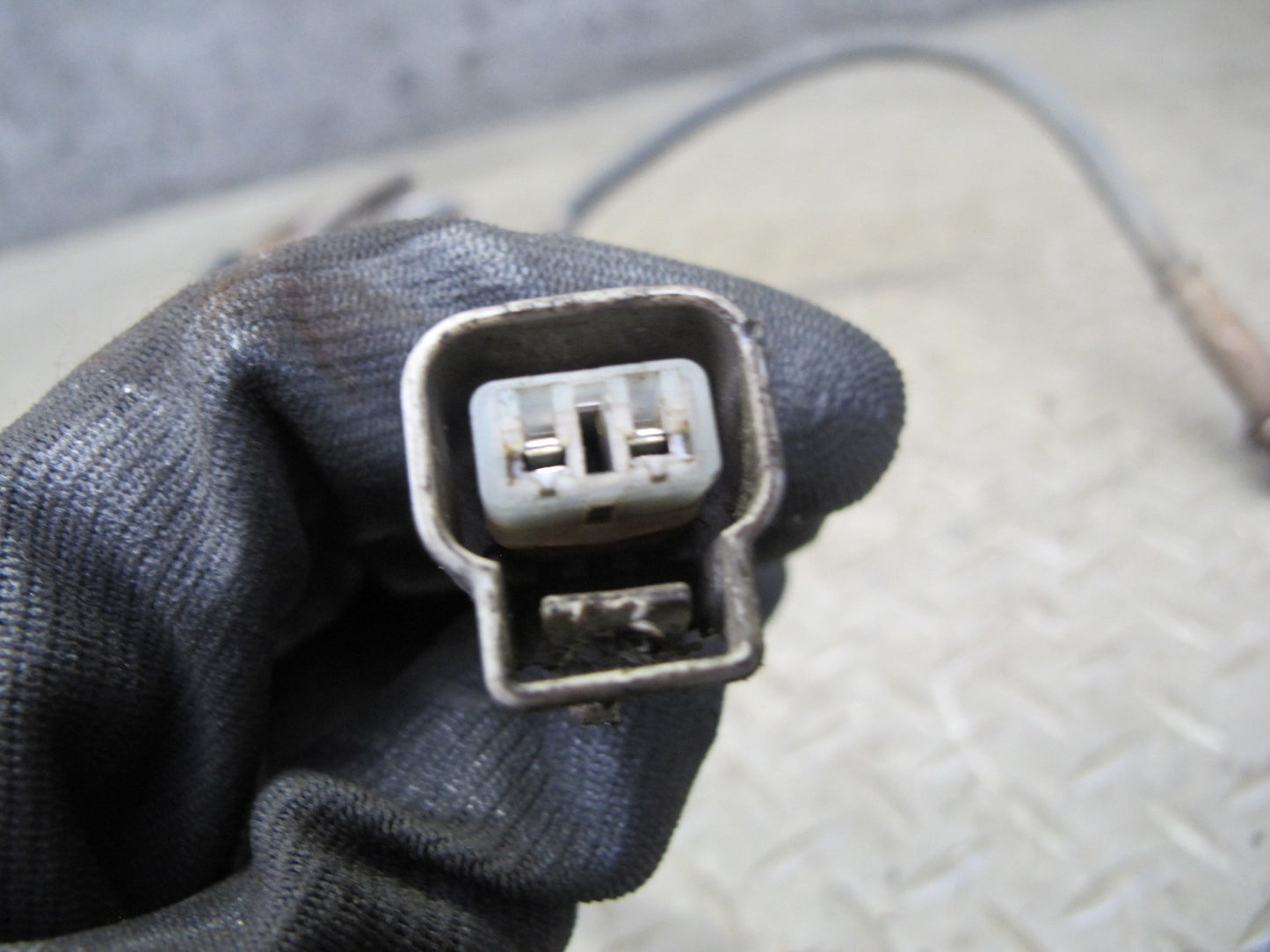 01-06 Lexus UCF30L LS430 Set of 2 Rear Left & Right Sumitomo Brake Caliper OEM