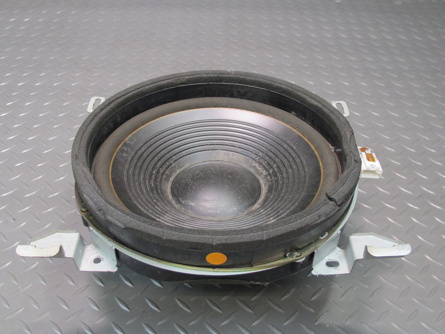 92-00 Lexus UZZ30L SC300 SC400 Rear Subwoofer Speaker Pioneer 86160-24300 OEM