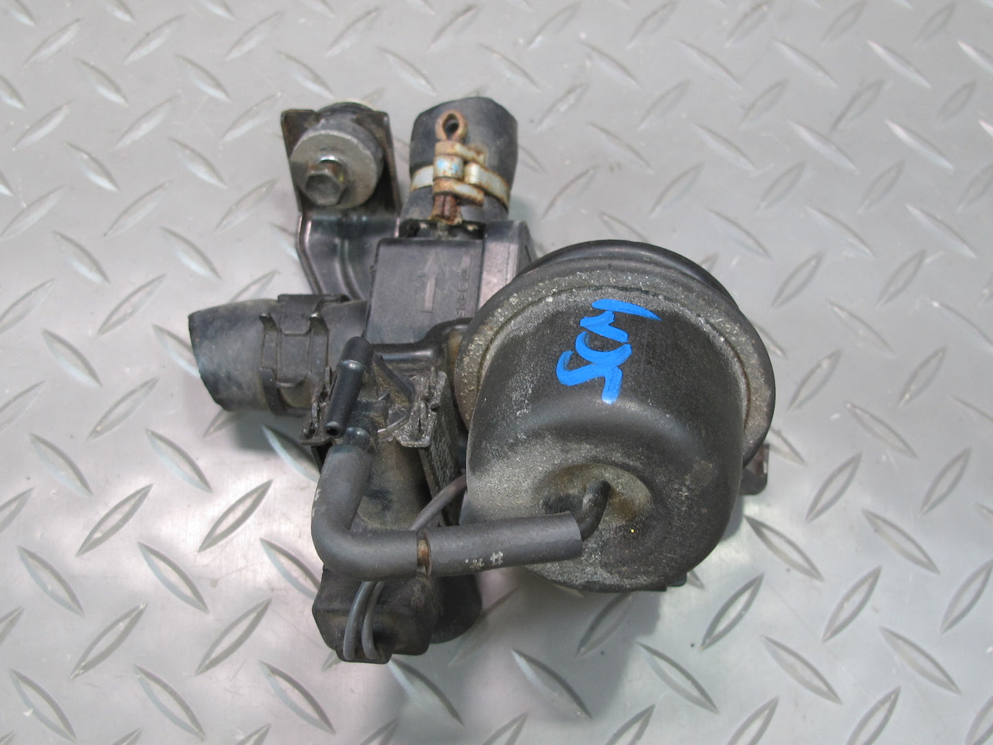 92-00 Lexus UZZ30L SC300 SC400 Heater Control Valve Pump OEM