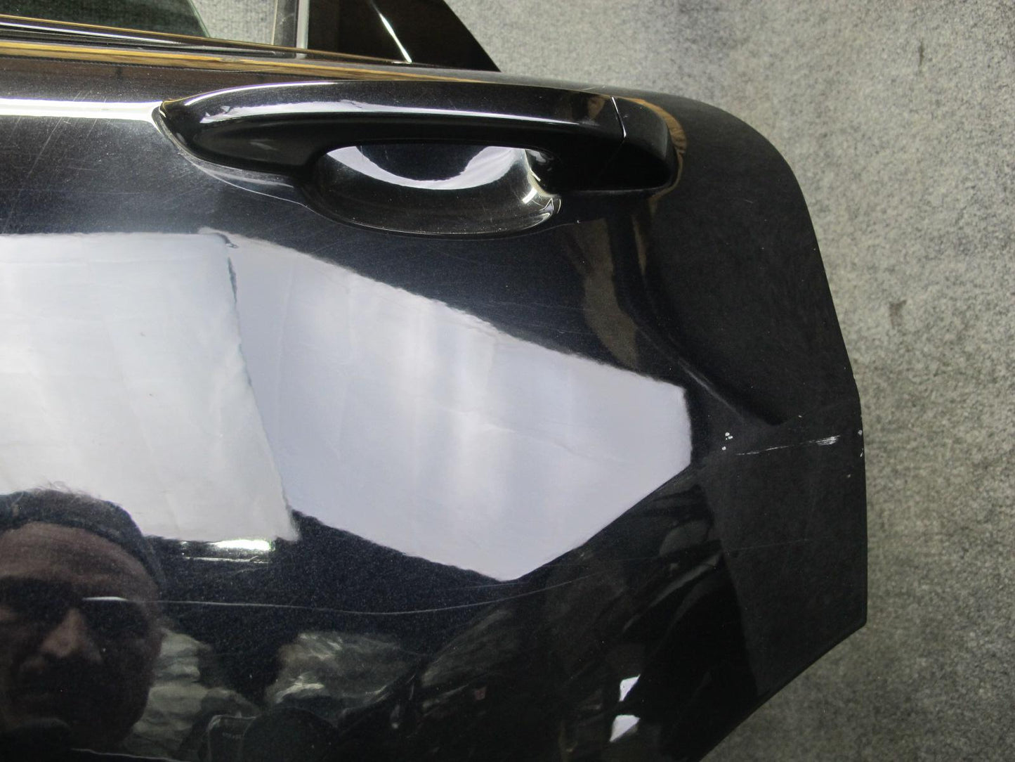 2011-2018 Porsche Cayenne 958 Rear Left Side Door Shell Panel W/ Glass Black