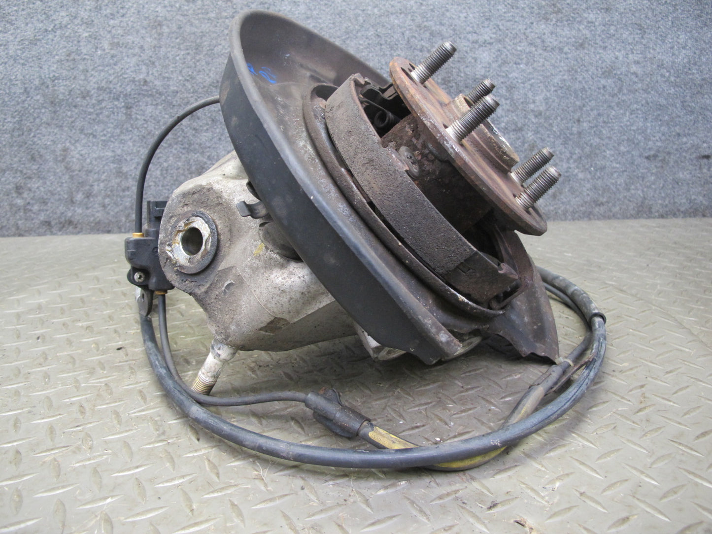 01-06 Lexus LS430 UCF30L RWD Rear Right Spindle Knuckle Wheel Hub Bearing OEM