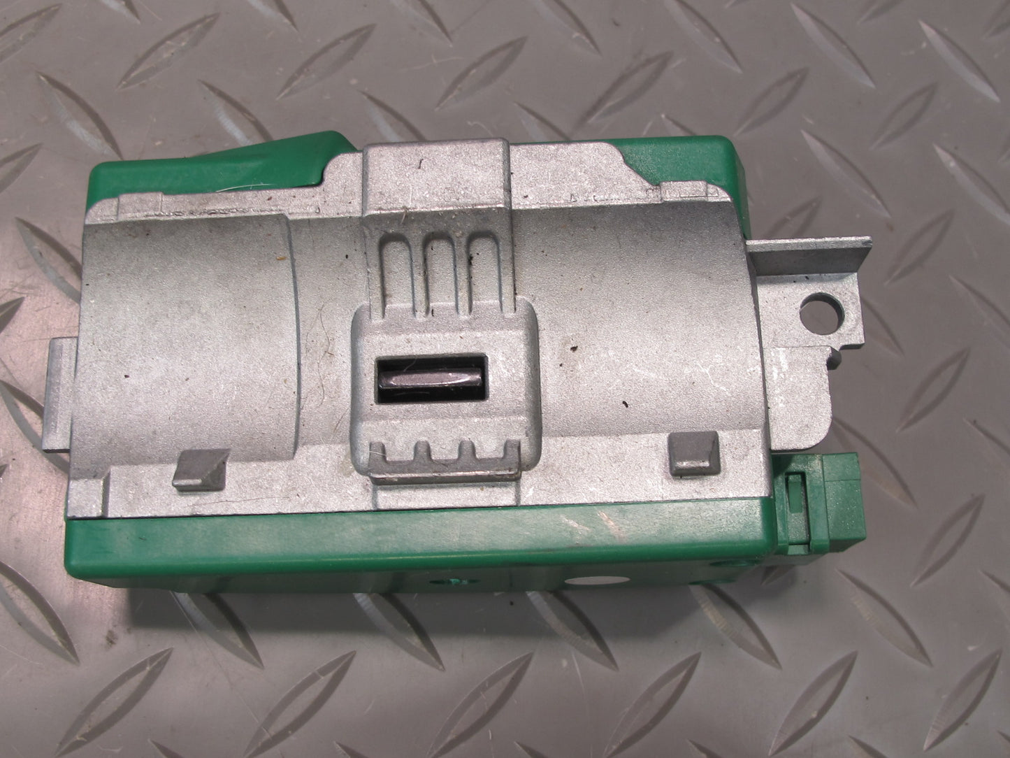 14-15 Maserati Ghibli SQ4 ECU BCM Speedo Steering Door Module Lock KEY Set OEM