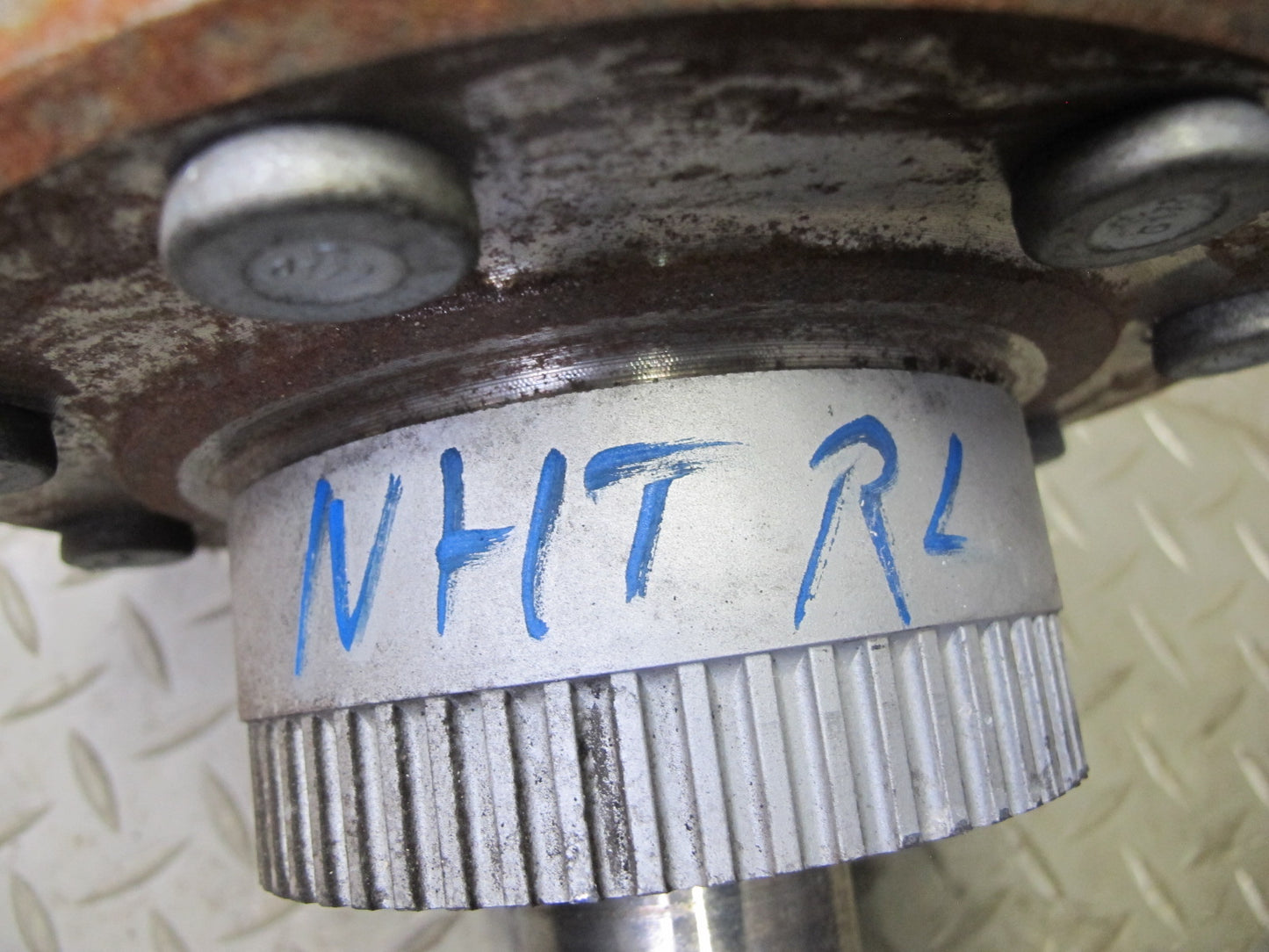 2008-2009 Hummer H2 AWD Rear Left Suspension Axle Shaft