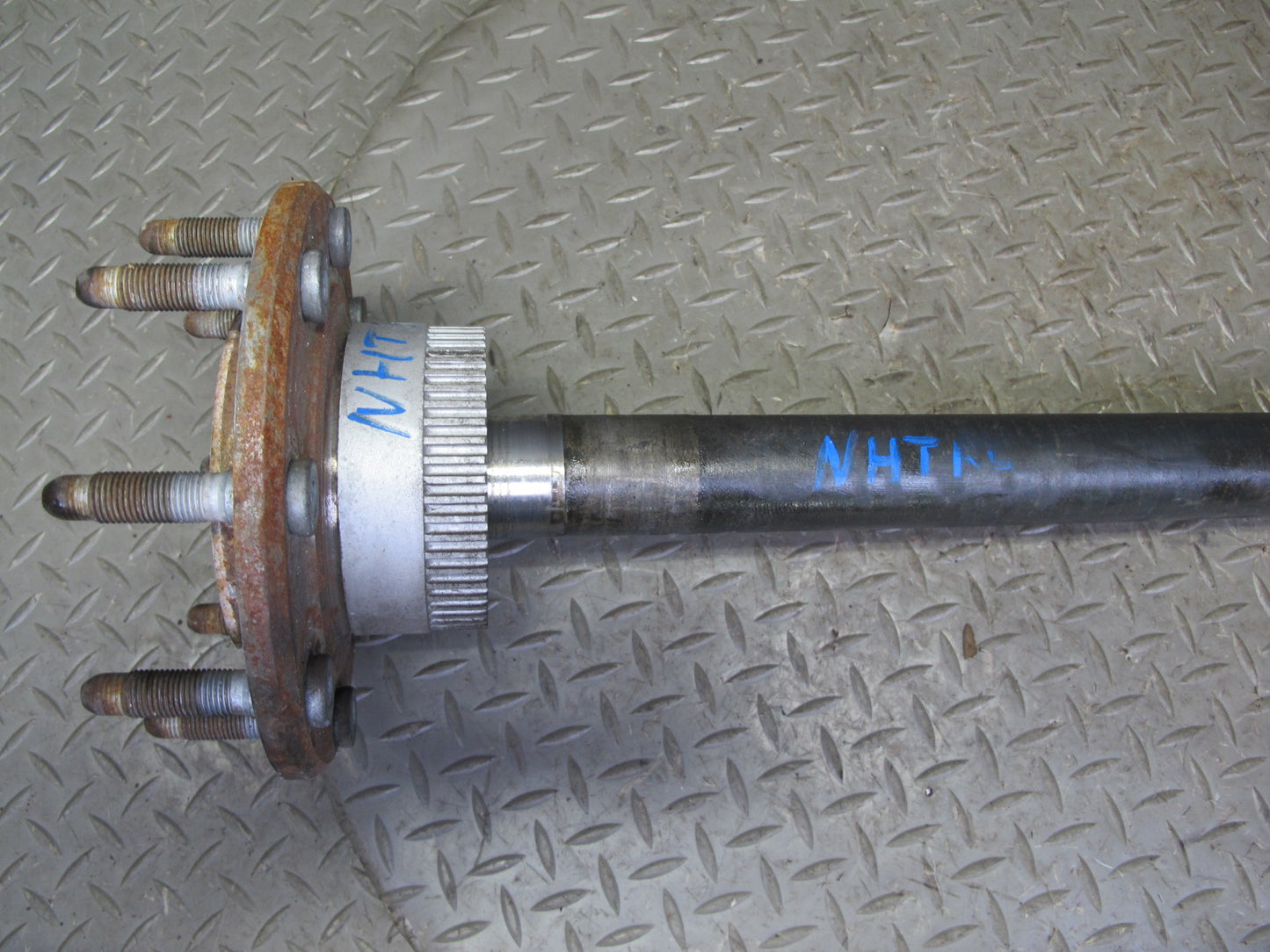 2008-2009 Hummer H2 AWD Rear Left Suspension Axle Shaft