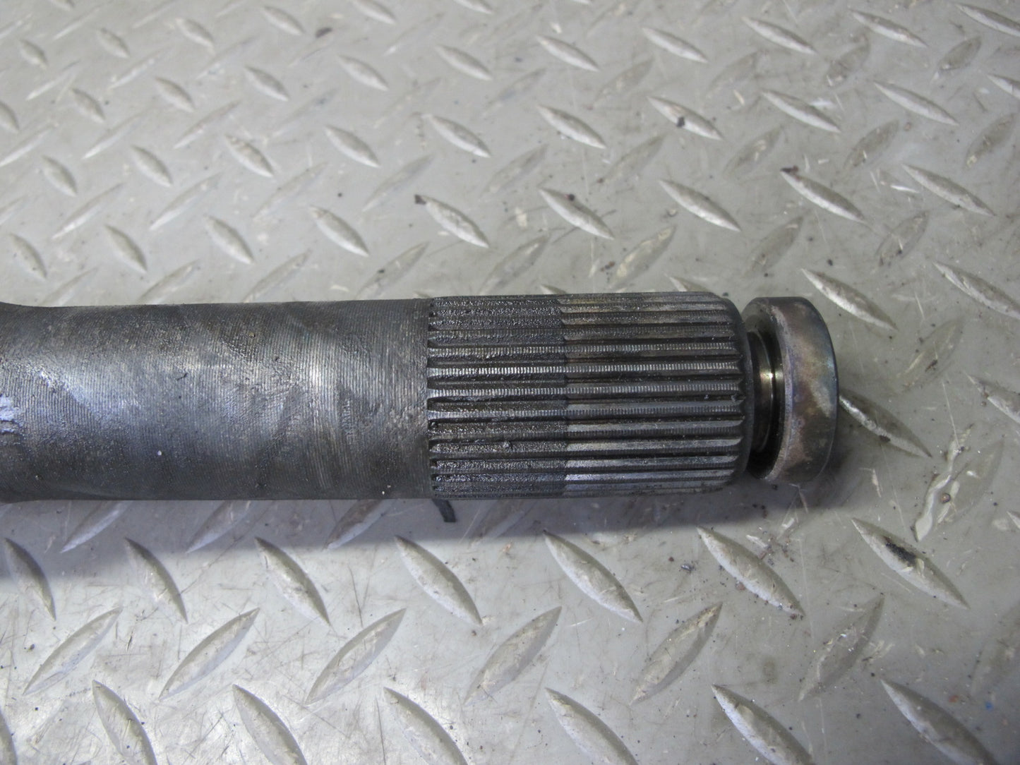 2008-2009 Hummer H2 AWD Rear Right Suspension Axle Shaft