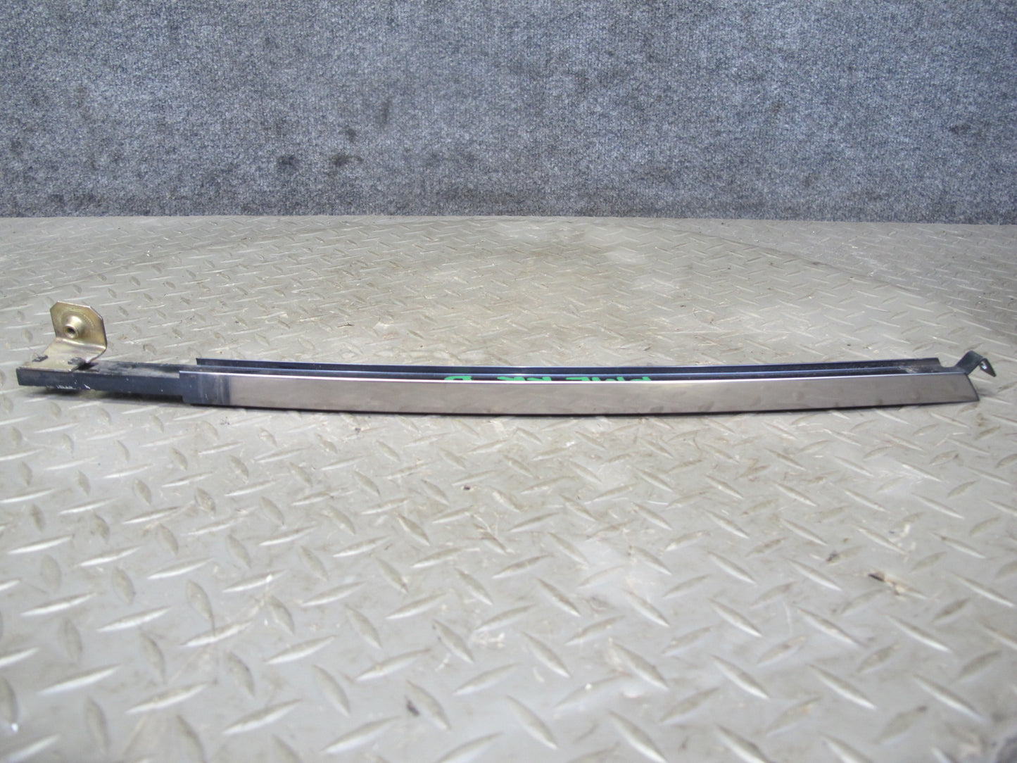 93-95 Mercedes W124 300D Sedan Rear Left & Right Door Window Guide Rail Set OEM