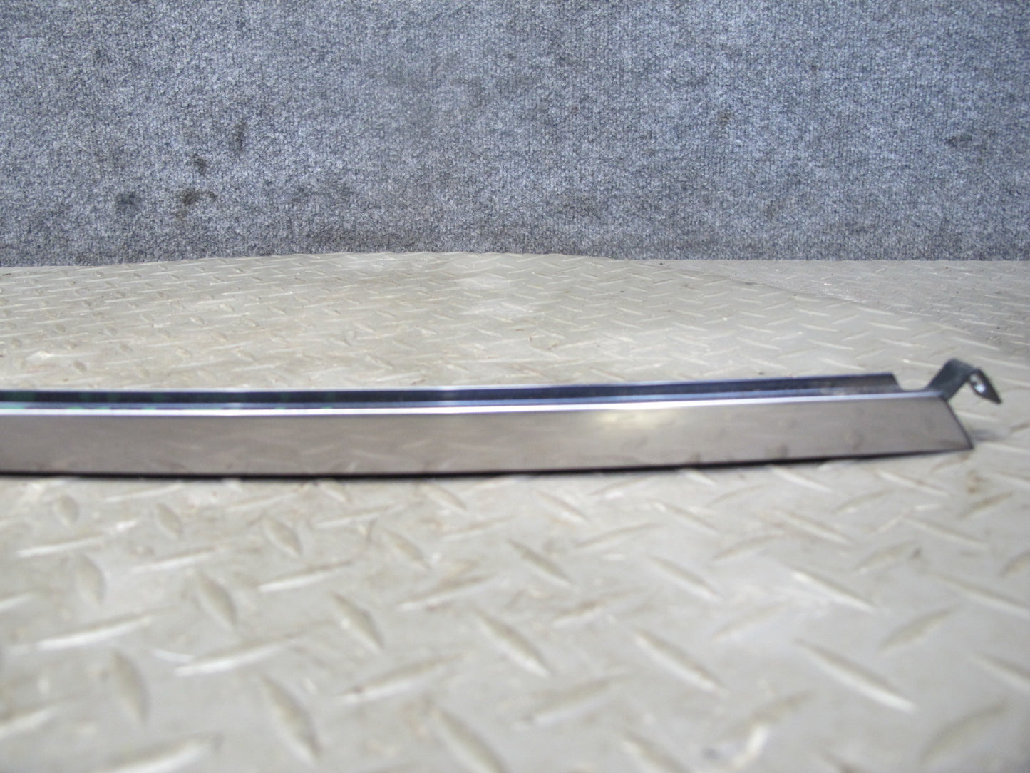 93-95 Mercedes W124 300D Sedan Rear Left & Right Door Window Guide Rail Set OEM