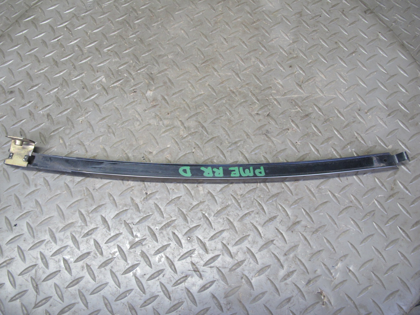 93-95 Mercedes W124 300D Sedan Rear Left & Right Door Window Guide Rail Set OEM