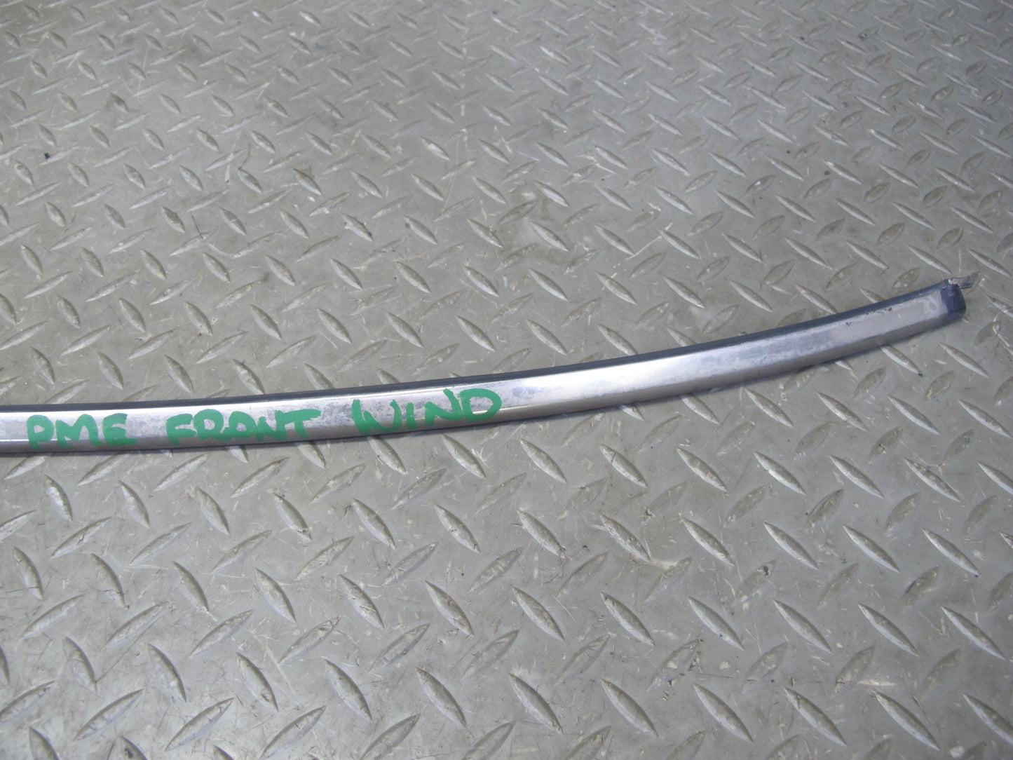 94-95 Mercedes W124 300D Sedan Front Windshield Glass Molding Trim Silver OEM