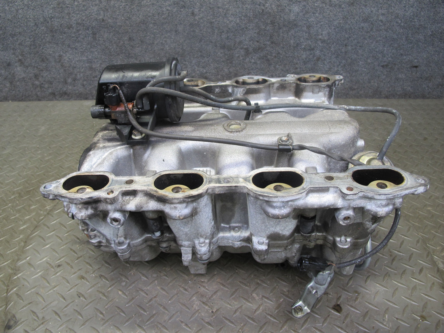 98-00 Lexus SC400 1UZFE Engine Upper Lower Intake Manifold w Pressure Tank Assy