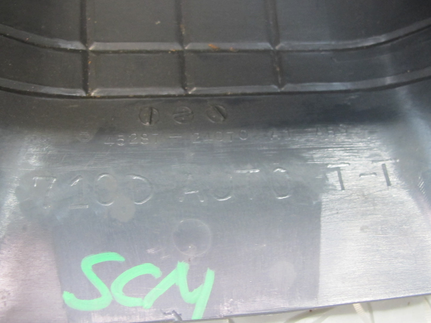 92-96 Lexus UZZ30L SC300 SC400 Steering Column Upper & Lower Trim Cover OEM