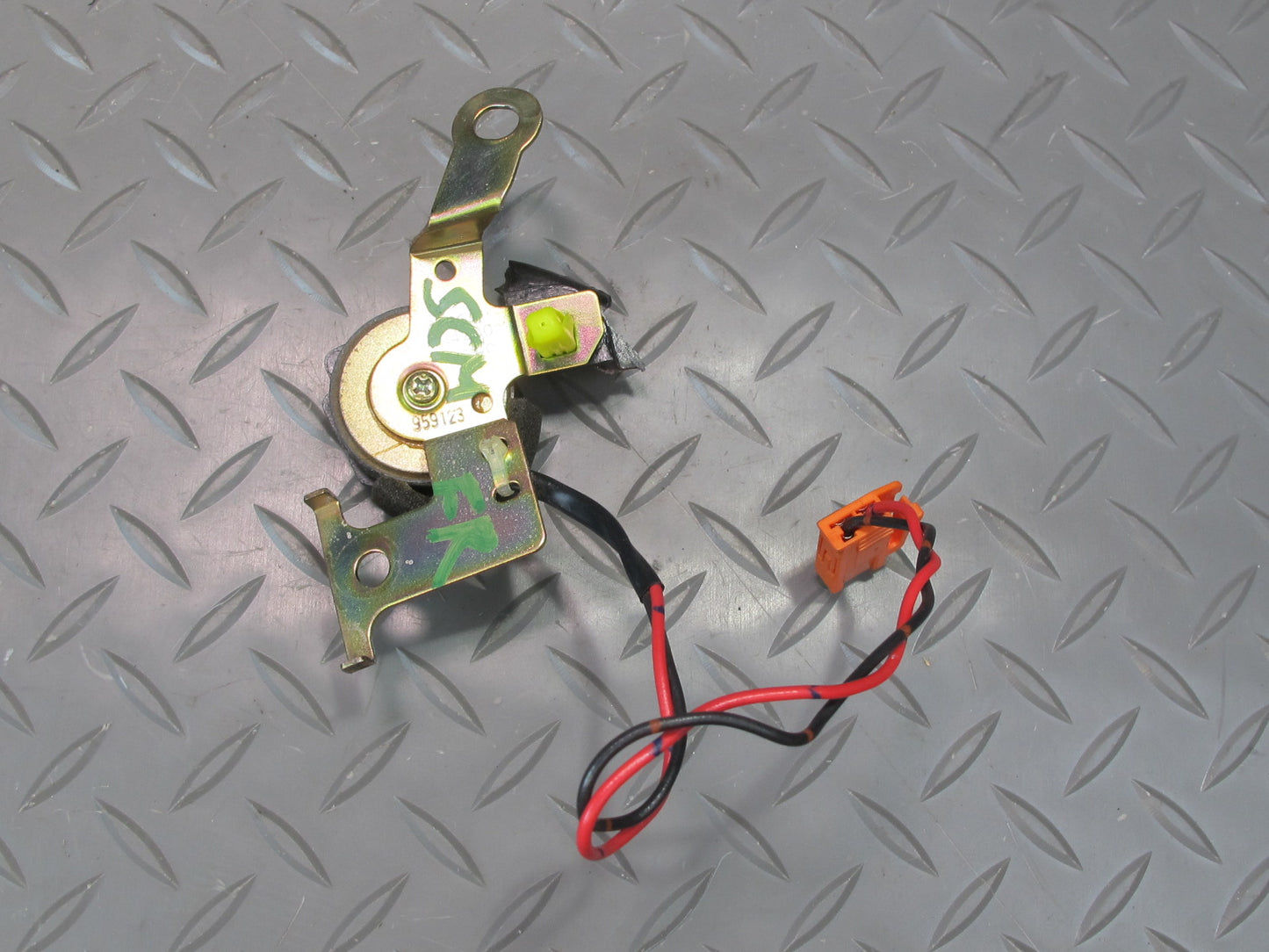 92-00 Lexus UZZ30L SC300 SC400 Set of 2 Left & Right Door Tweeter Speaker OEM