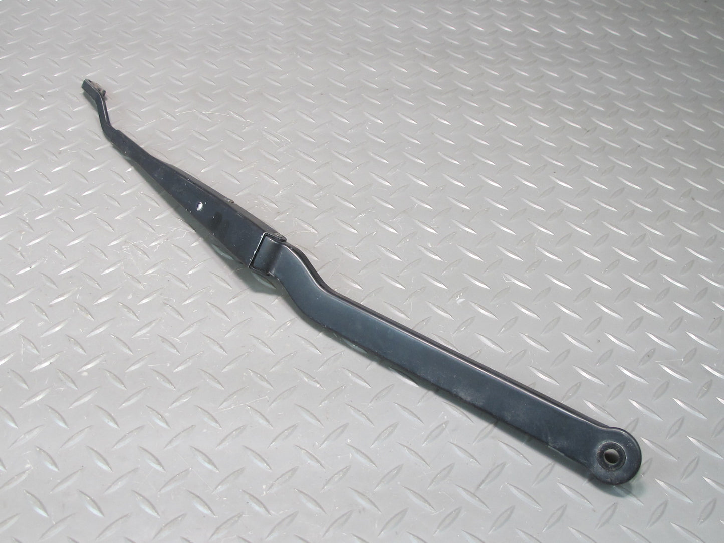 92-00 Lexus UZZ30L SC300 SC400 Front Left & Right Windshield Wiper Arm Set OEM