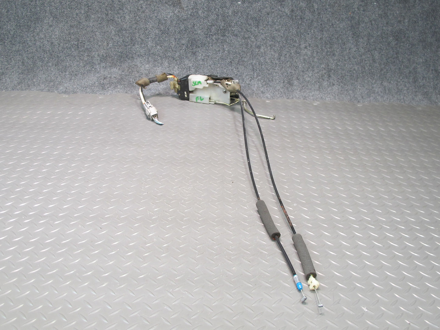 92-00 Lexus UZZ30L SC300 SC400 Front Left Driver Door Lock Latch Actuator OEM