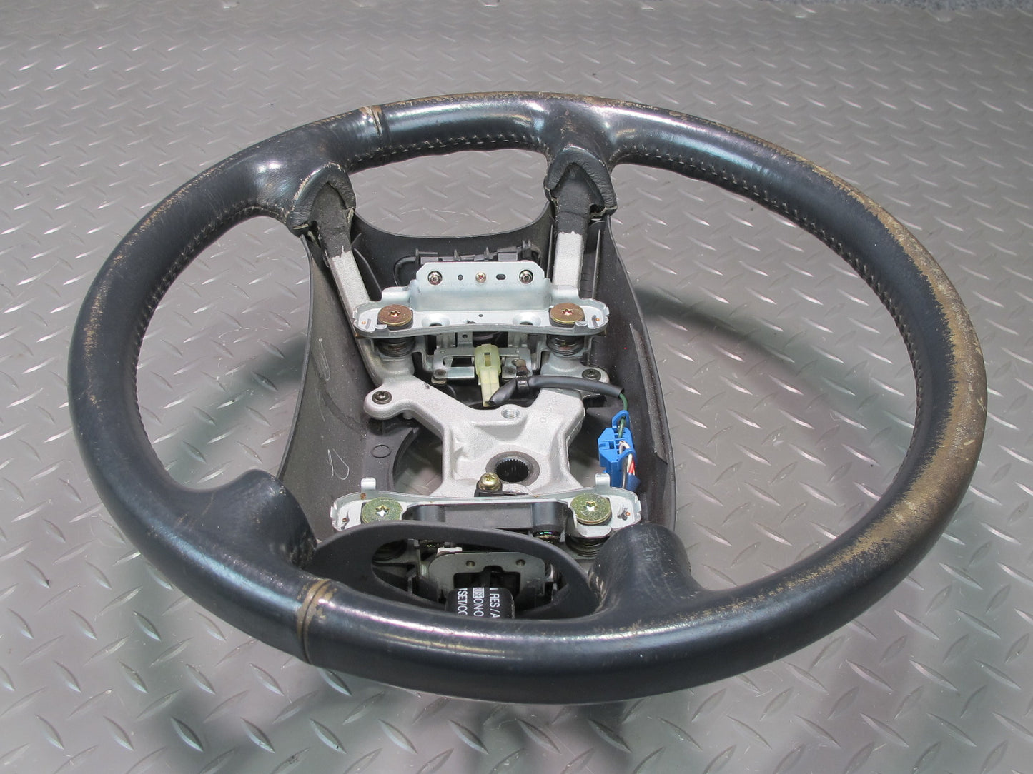 92-97 Lexus UZZ30L SC300 SC400 Leather Steering Black w Cruise Switch OEM