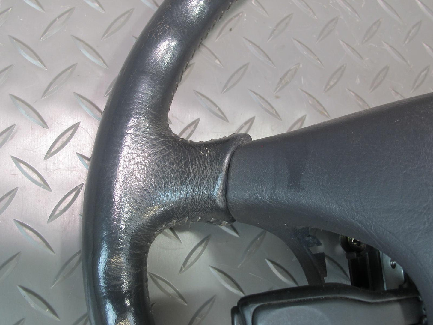 92-97 Lexus UZZ30L SC300 SC400 Leather Steering Black w Cruise Switch OEM