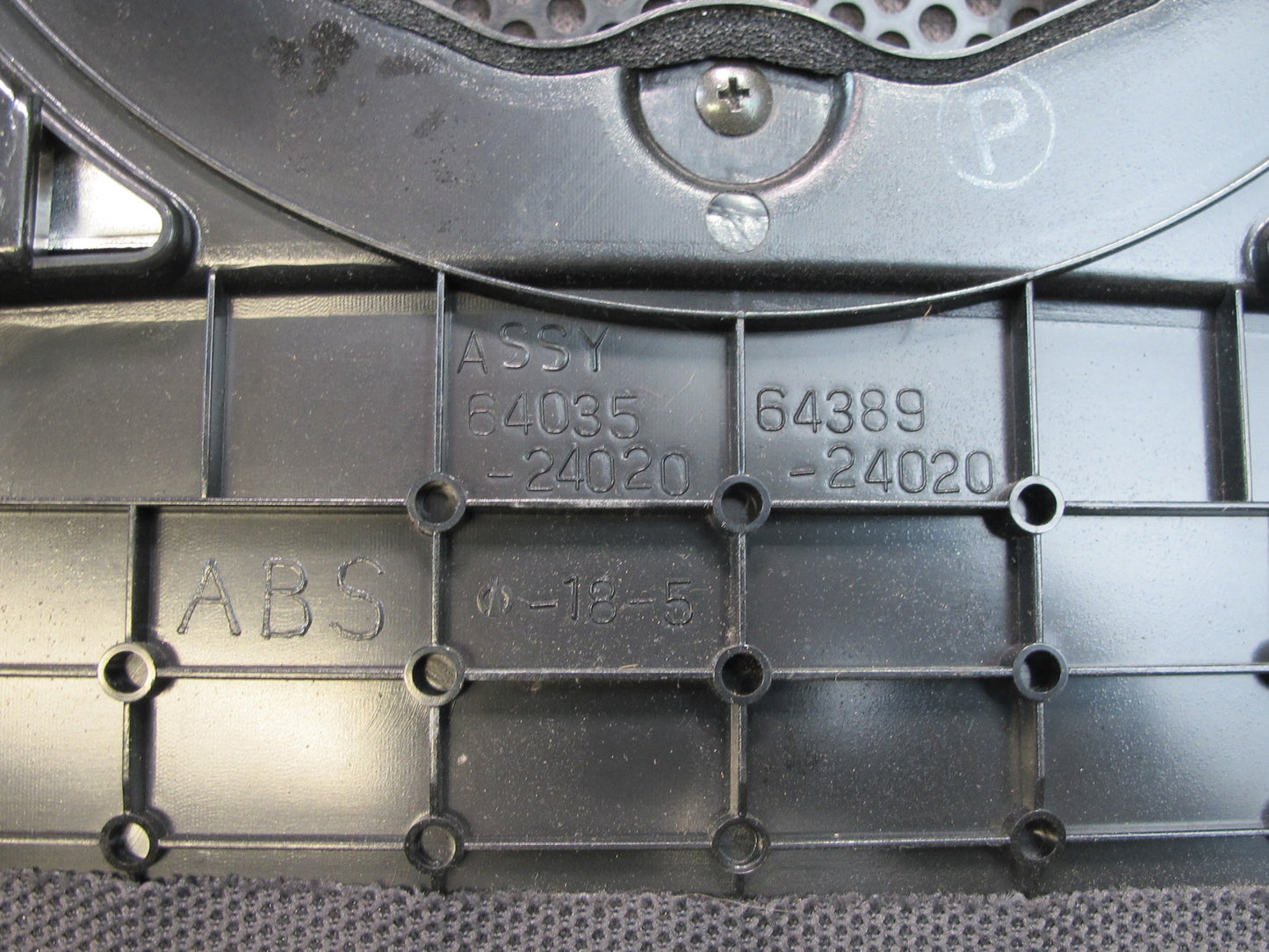 92-96 Lexus UZZ30L SC300 SC400 Rear Third 3RD Brake Light Lamp Ivory OEM