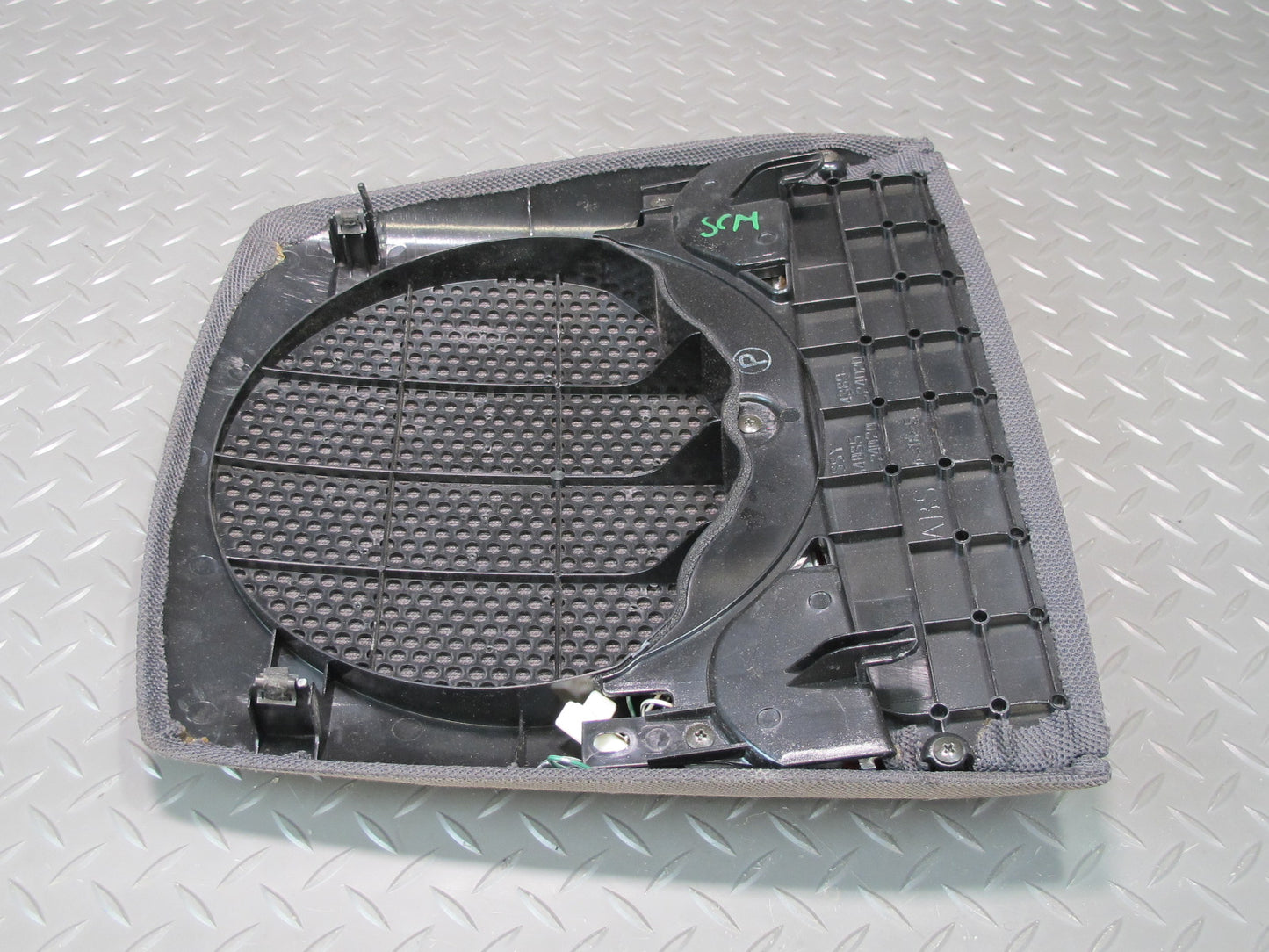 92-96 Lexus UZZ30L SC300 SC400 Rear Third 3RD Brake Light Lamp Ivory OEM