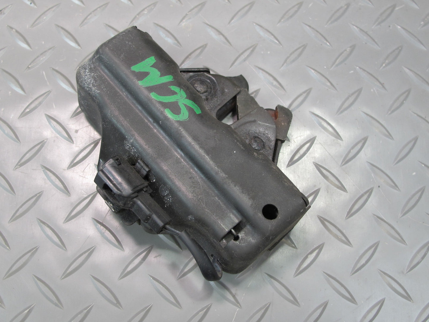 92-00 Lexus UZZ30L SC300 SC400 Front Hood Lock Latch Actuator OEM