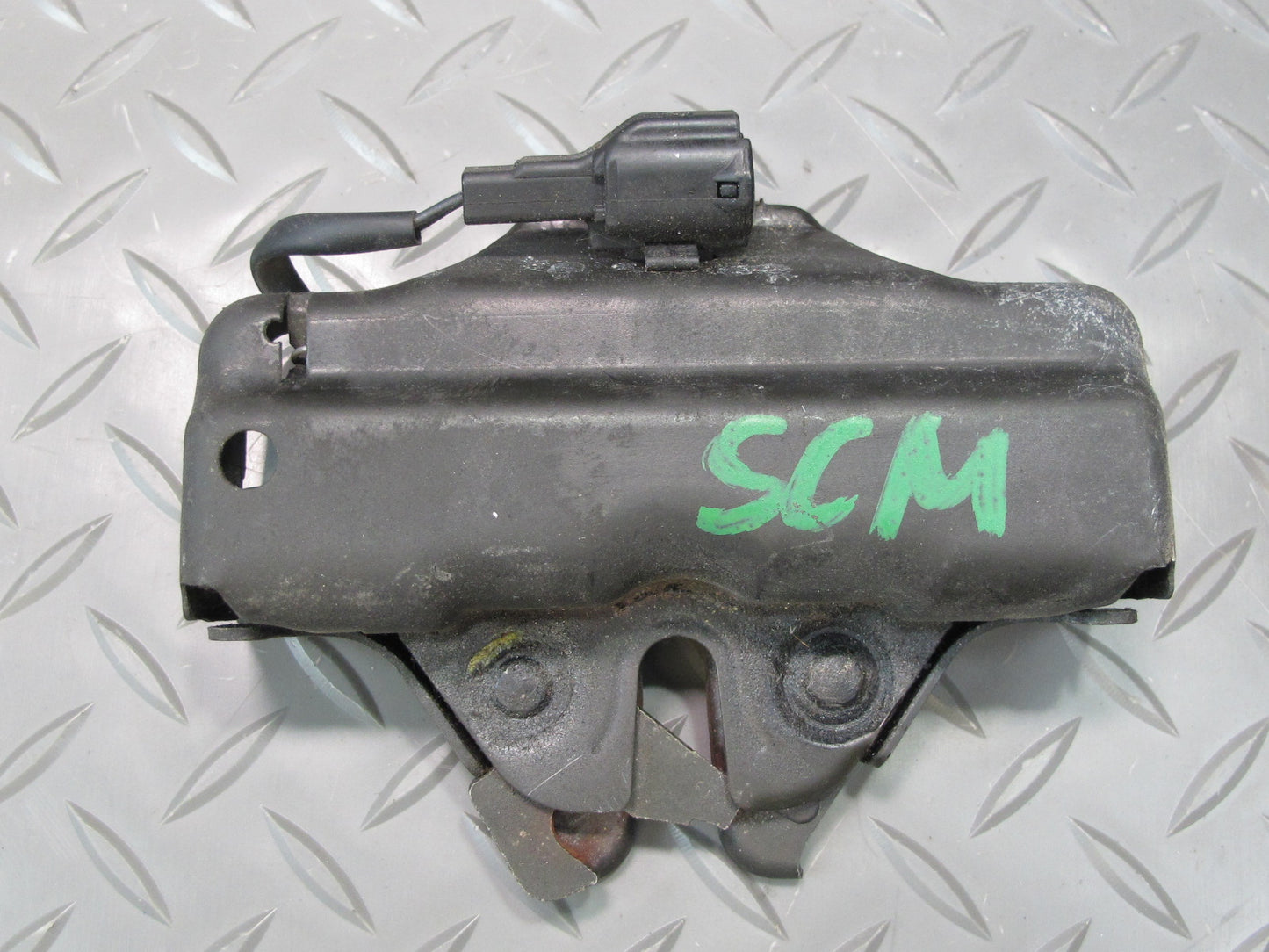 92-00 Lexus UZZ30L SC300 SC400 Front Hood Lock Latch Actuator OEM