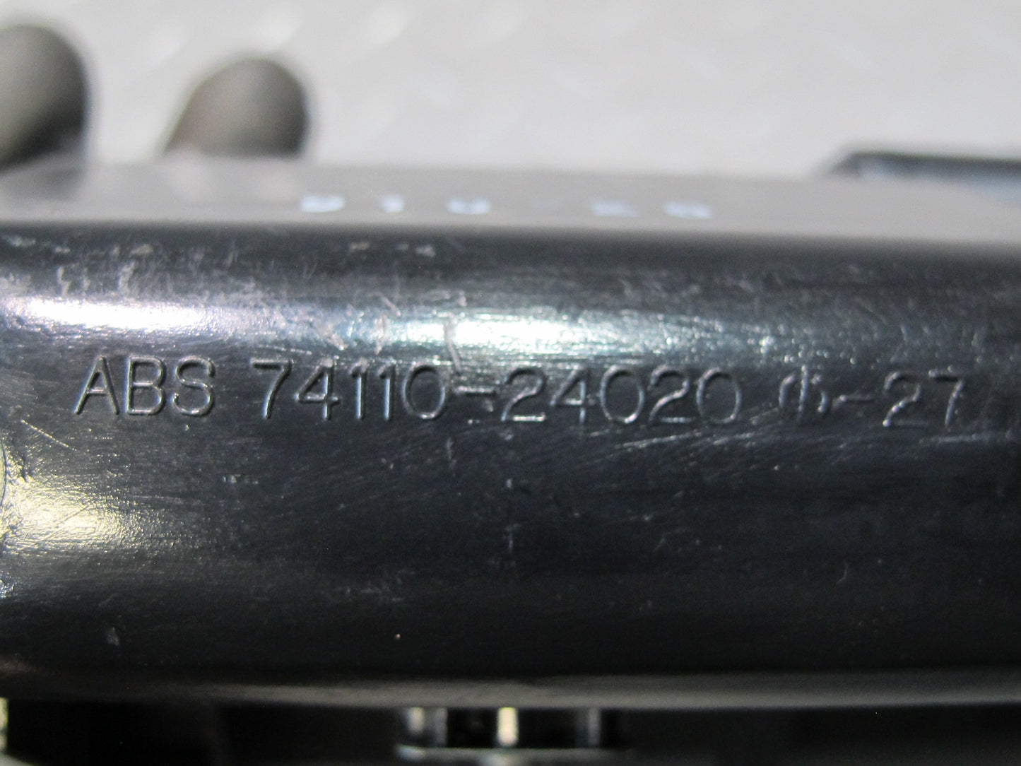 92-97 Lexus UZZ30L SC300 SC400 Front Center Console Ashtray Assy 74110-24020 OEM