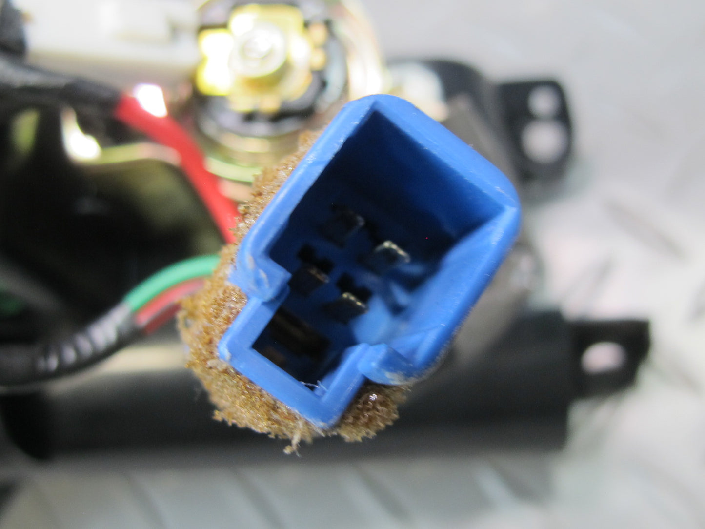 92-97 Lexus UZZ30L SC300 SC400 Front Center Console Ashtray Assy 74110-24020 OEM