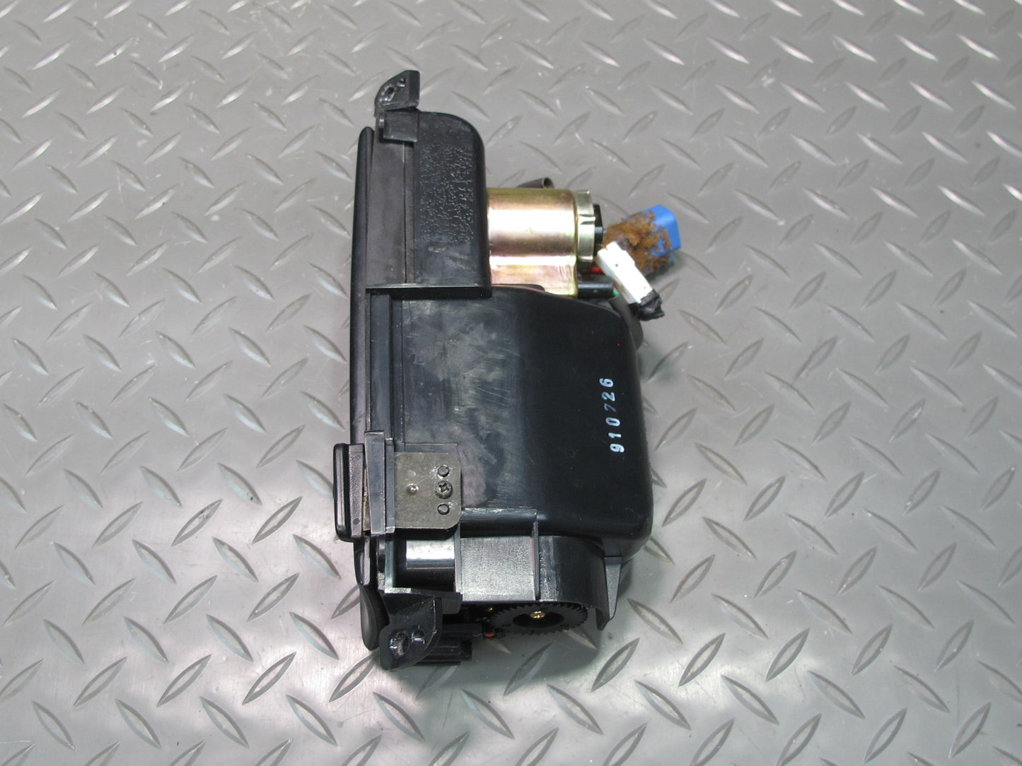 92-97 Lexus UZZ30L SC300 SC400 Front Center Console Ashtray Assy 74110-24020 OEM