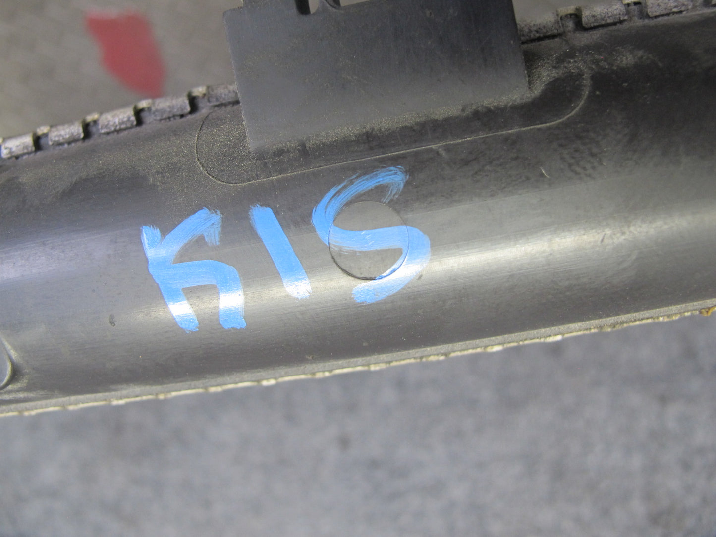 01-05 Lexus JCE10L IS300 Engine Cooling Radiator 422133-5611 OEM