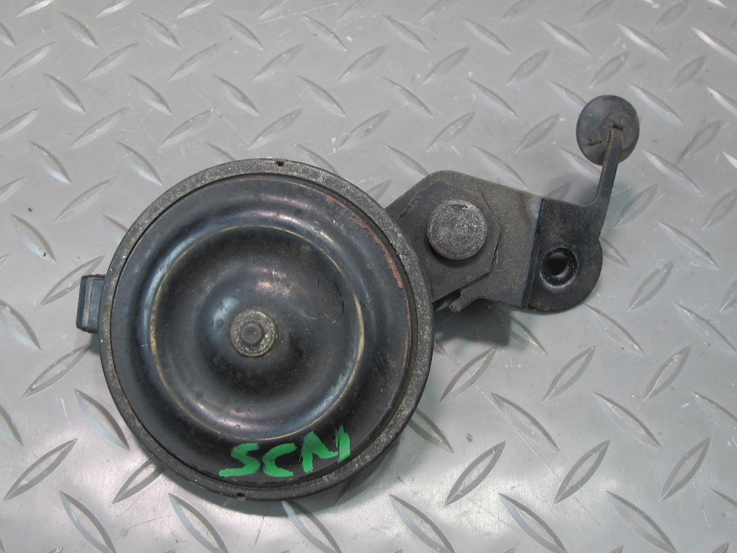 92-00 Lexus UZZ30L SC300 SC400 Alarm Horn Beep Signal Note Tone OEM