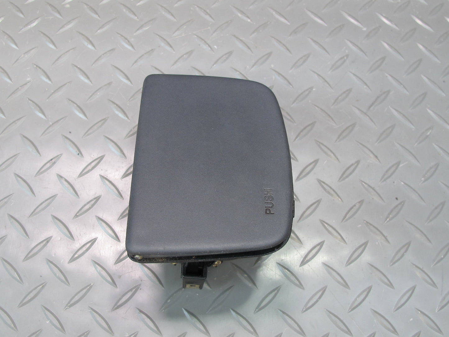 92-00 Lexus UZZ30L SC300 SC400 Front Center Console CUP Holder Black OEM