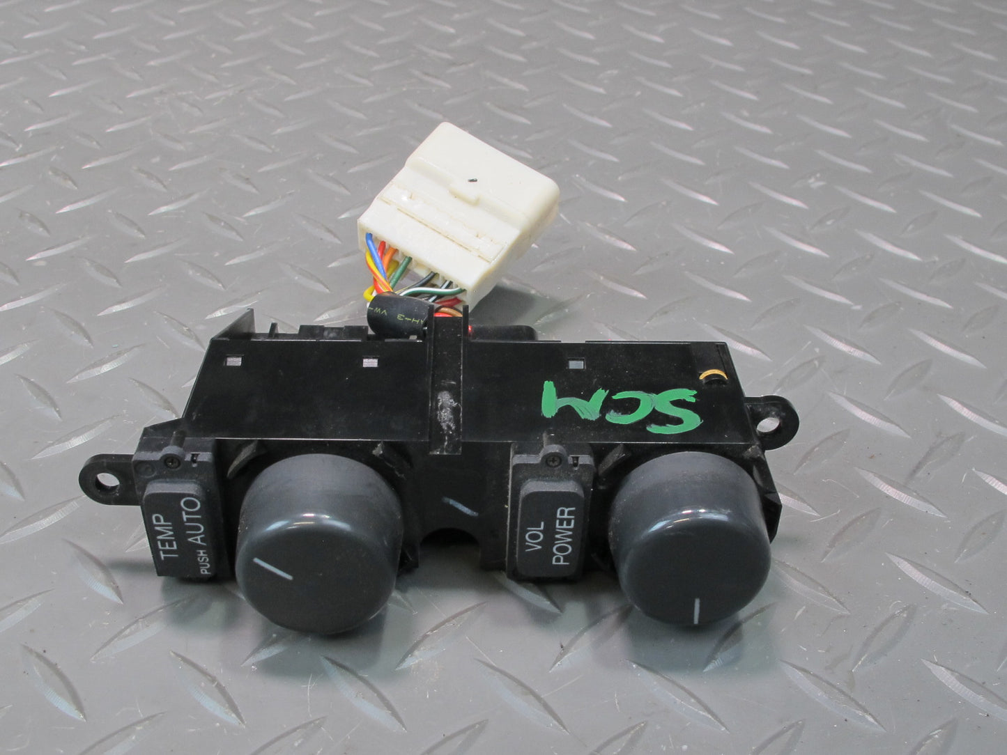 92-94 Lexus UZZ30L SC300 SC400 Temperature Volume Power Switch 87190-24020 OEM