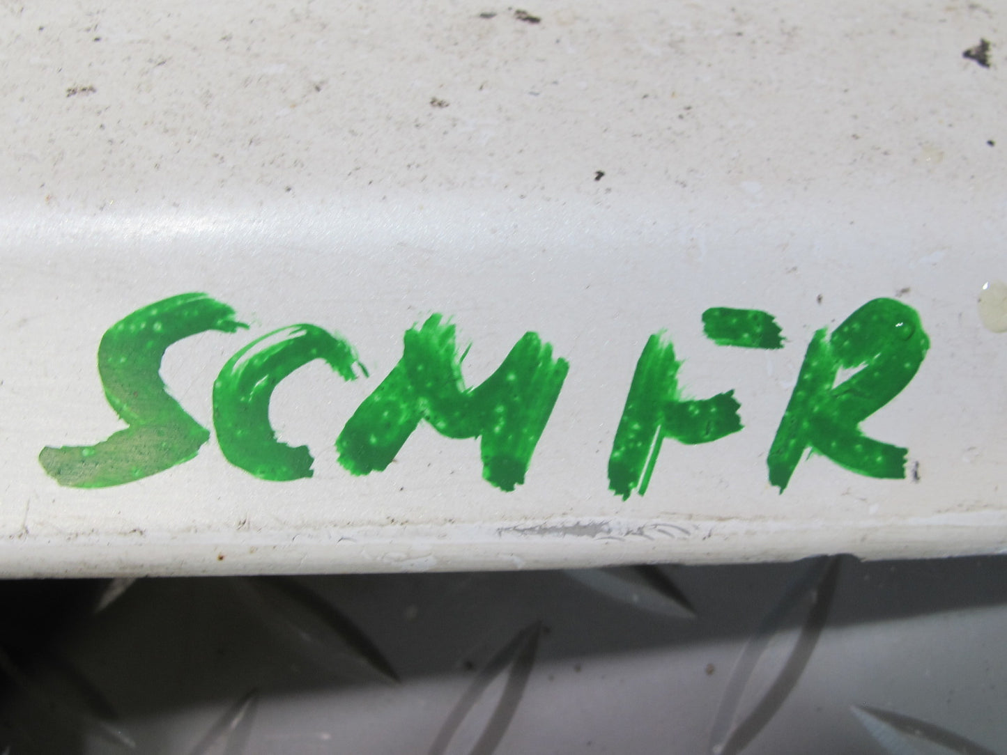 92-96 Lexus UZZ30L SC300 SC400 Set of 2 Front Lower Fender Molding White OEM