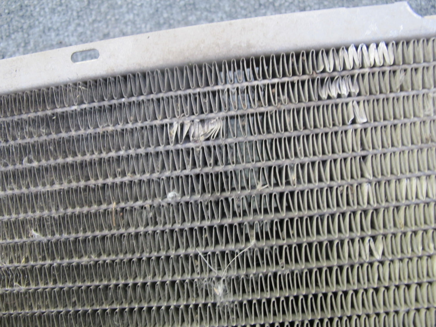 2003-2007 Hummer H2 6.0L Engine Motor Coolant Radiator