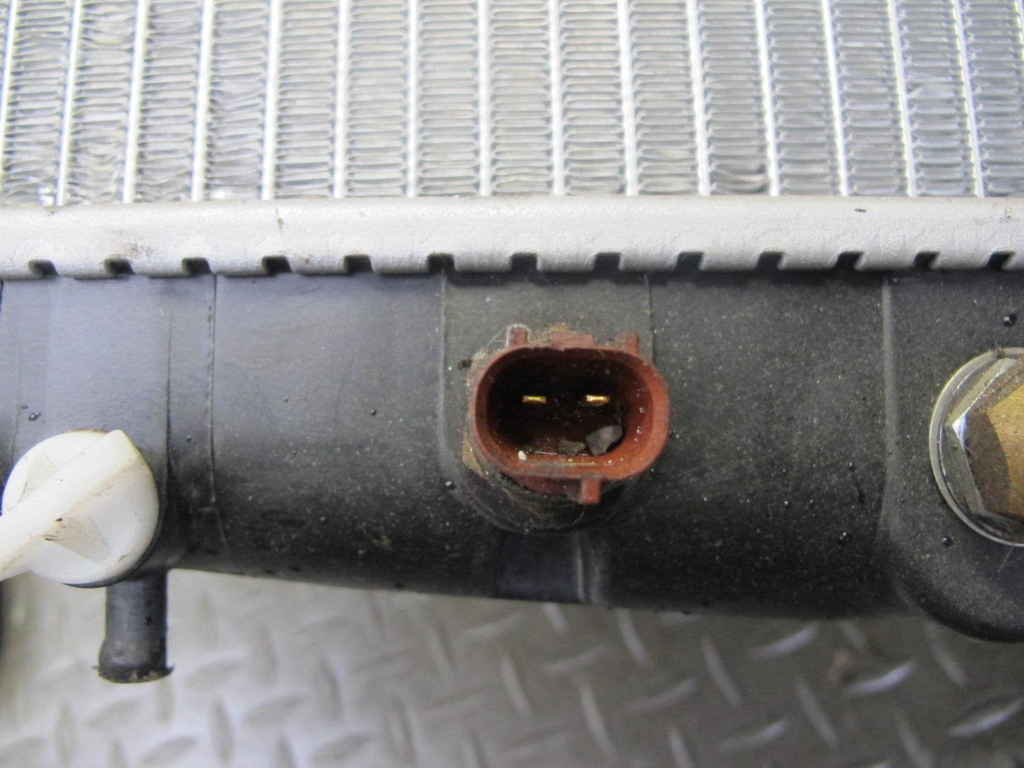 1992 Lexus UZZ30L SC400 1UZFE Engine Motor Cooling Radiator Denso 221-3123