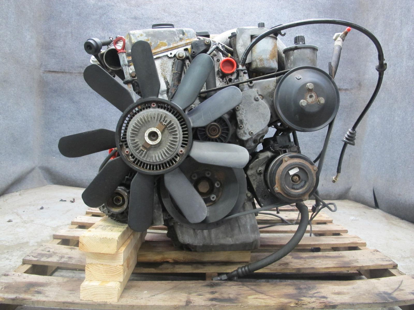 1995 Mercedes W124 300D OM606 606.910 V6 Diesel NON Turbo Engine Motor OEM