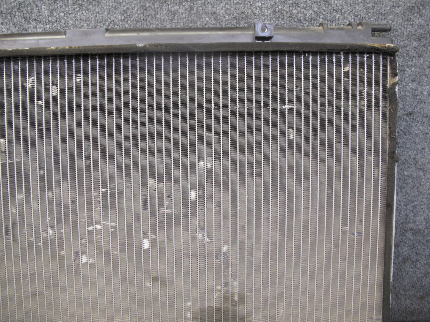 95-00 Toyota Celsior Lexus LS400 UCF20 Engine Cooling Radiator 43K Miles OEM