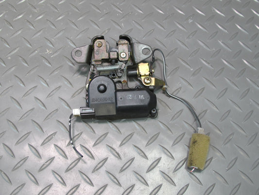 92-00 Lexus UZZ30L SC300 SC400 Rear Trunk Lid Lock Latch Actuator OEM
