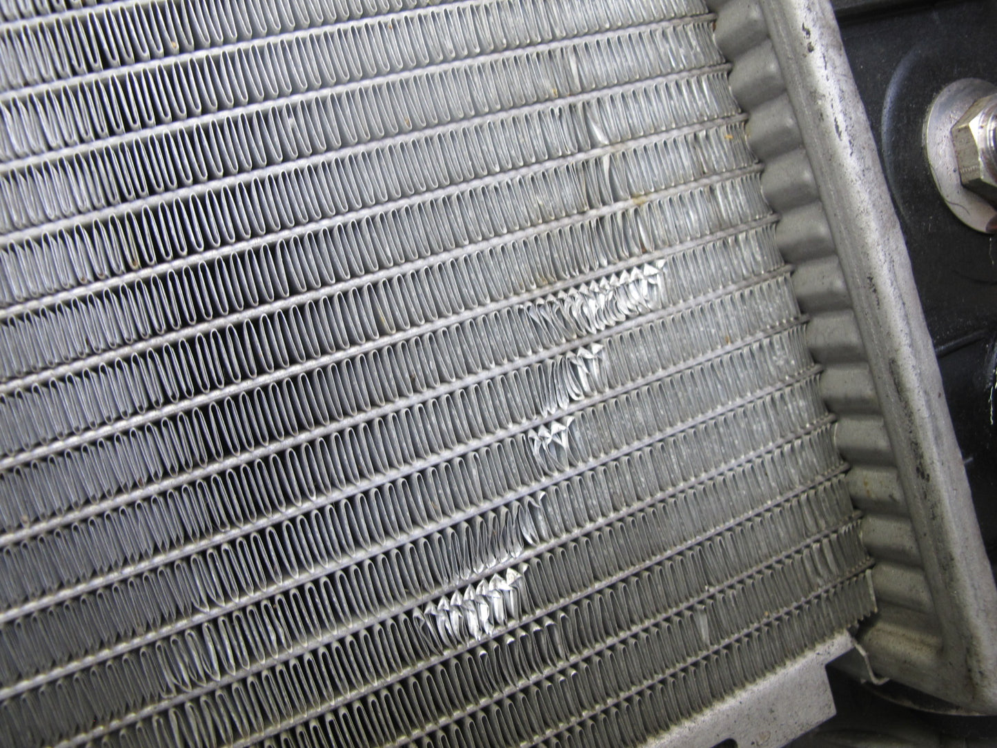 2008-2009 Hummer H2 Engine Cooling Radiator