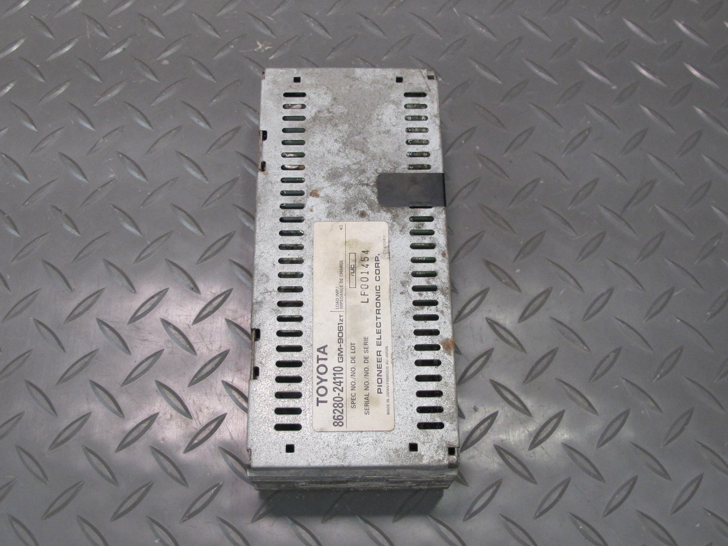 1992 Lexus UZZ30L SC300 SC400 Pioneer Audio System Amplifier AMP 86280-24110 OEM