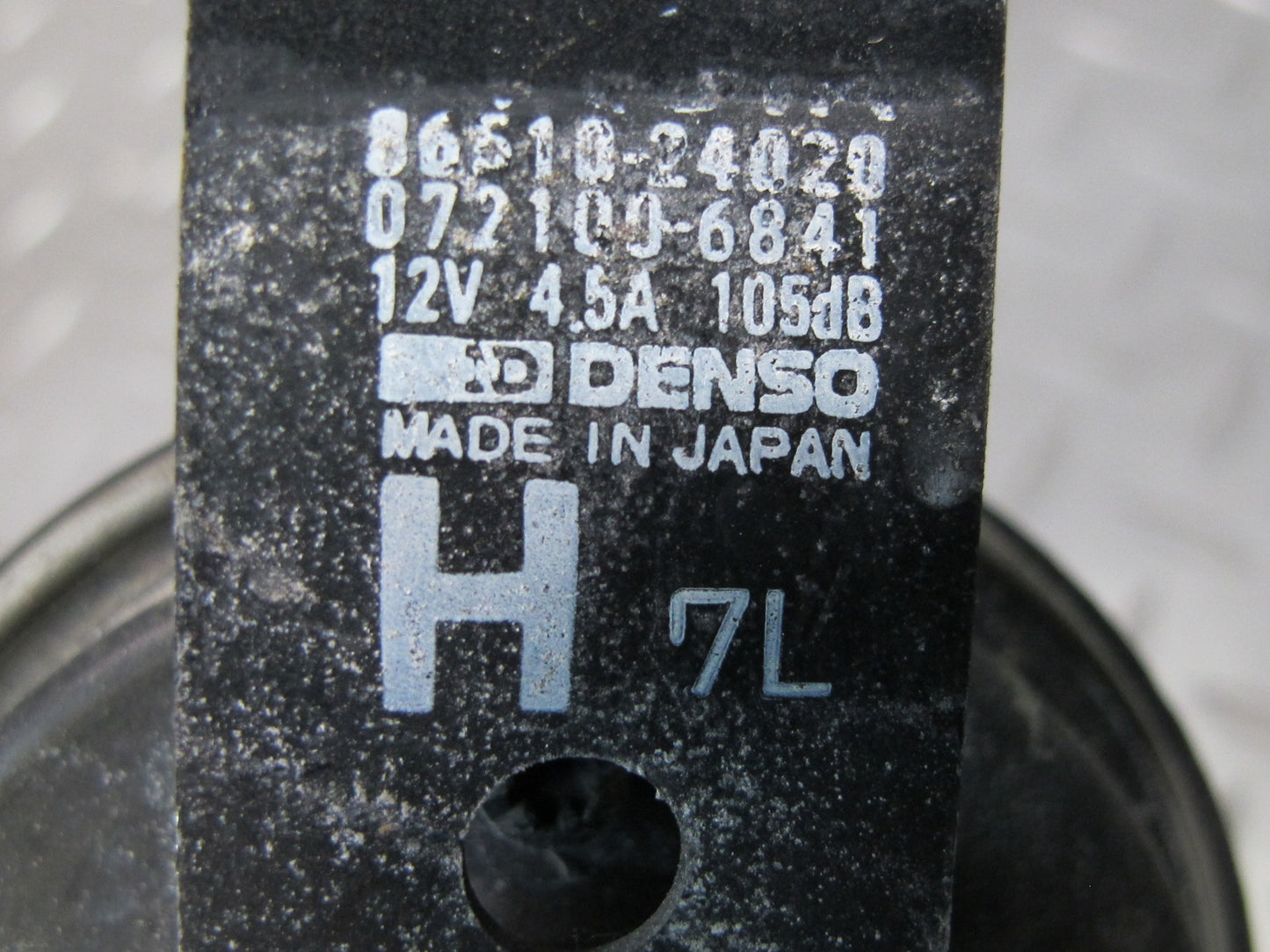 92-00 Lexus UZZ30L SC300 SC400 Set of 2 High & Low Tone Note Horn Signal OEM