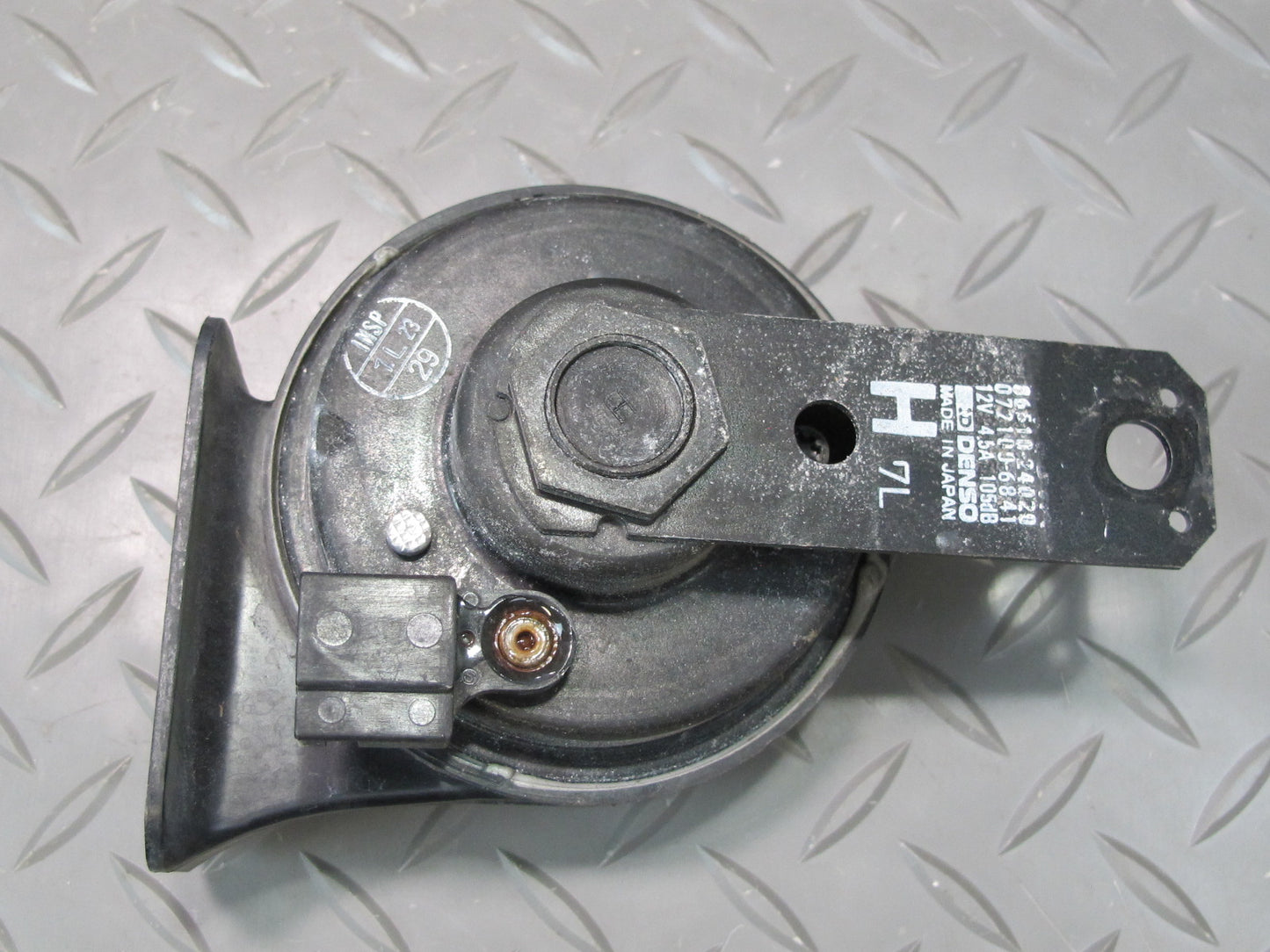 92-00 Lexus UZZ30L SC300 SC400 Set of 2 High & Low Tone Note Horn Signal OEM