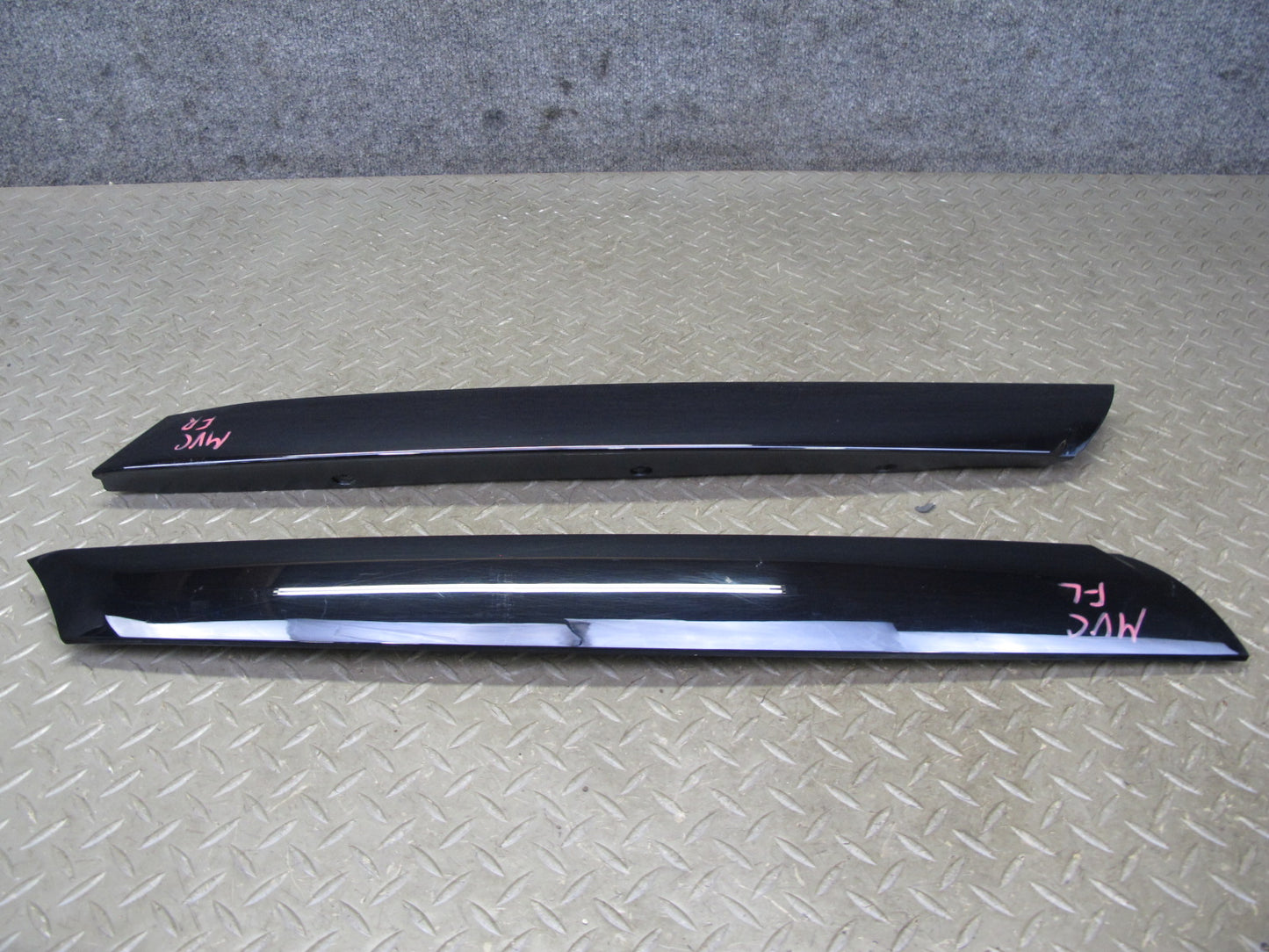 11-15 Mini Cooper R60 R61 Set of 2 Front Exterior A Pillar Trim Molding OEM