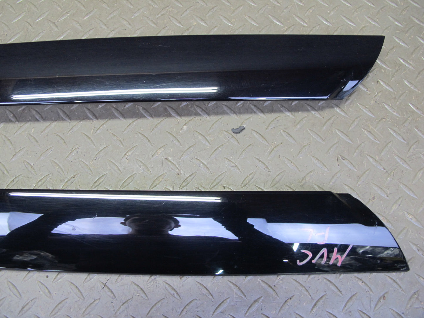 11-15 Mini Cooper R60 R61 Set of 2 Front Exterior A Pillar Trim Molding OEM