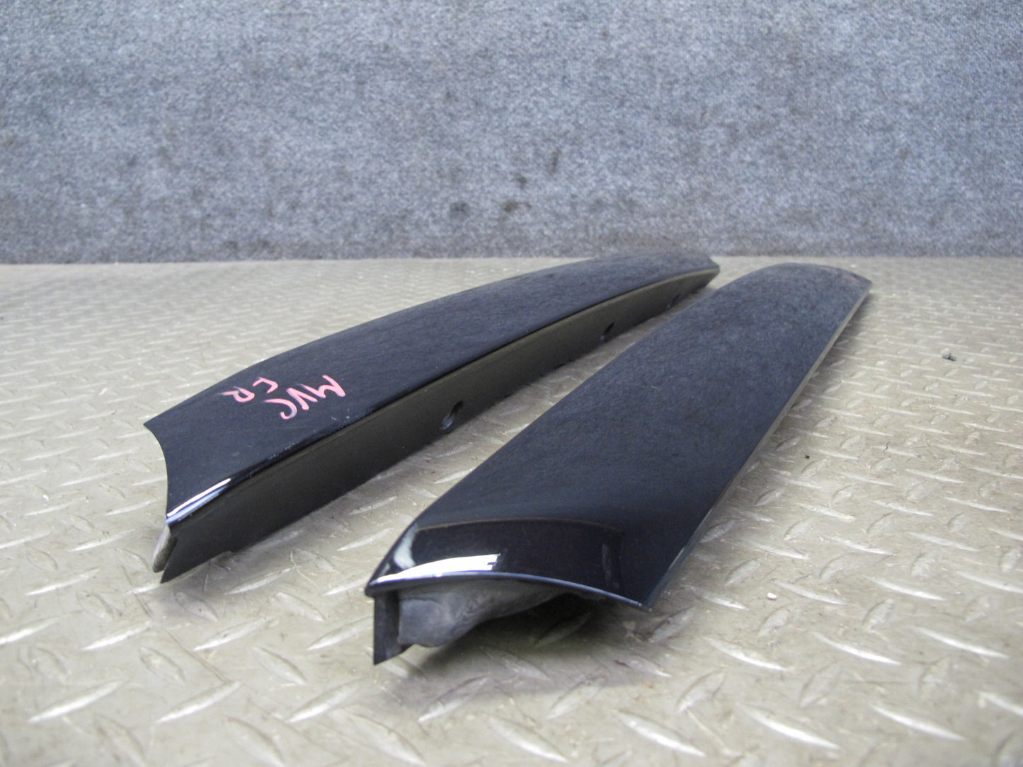 11-15 Mini Cooper R60 R61 Set of 2 Front Exterior A Pillar Trim Molding OEM