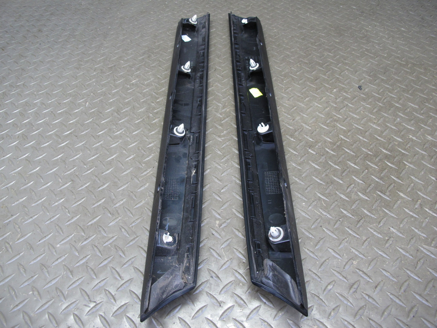 11-15 Mini Cooper R60 R61 Set of 2 Front Exterior A Pillar Trim Molding OEM