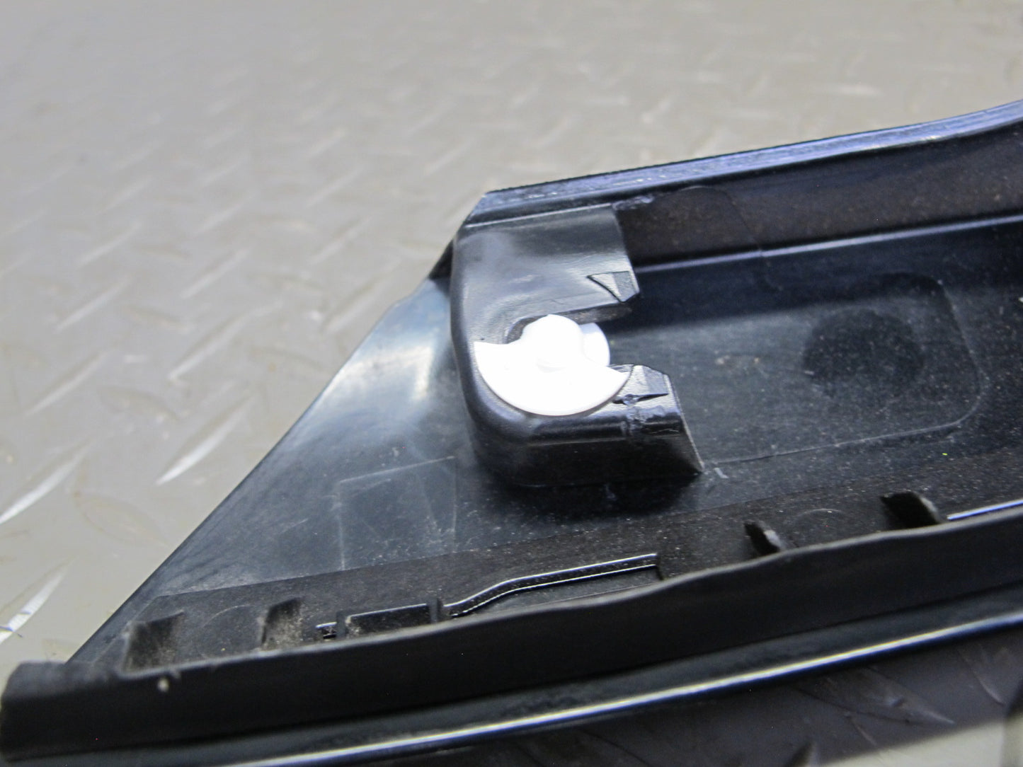 11-15 Mini Cooper R60 R61 Set of 2 Front Exterior A Pillar Trim Molding OEM