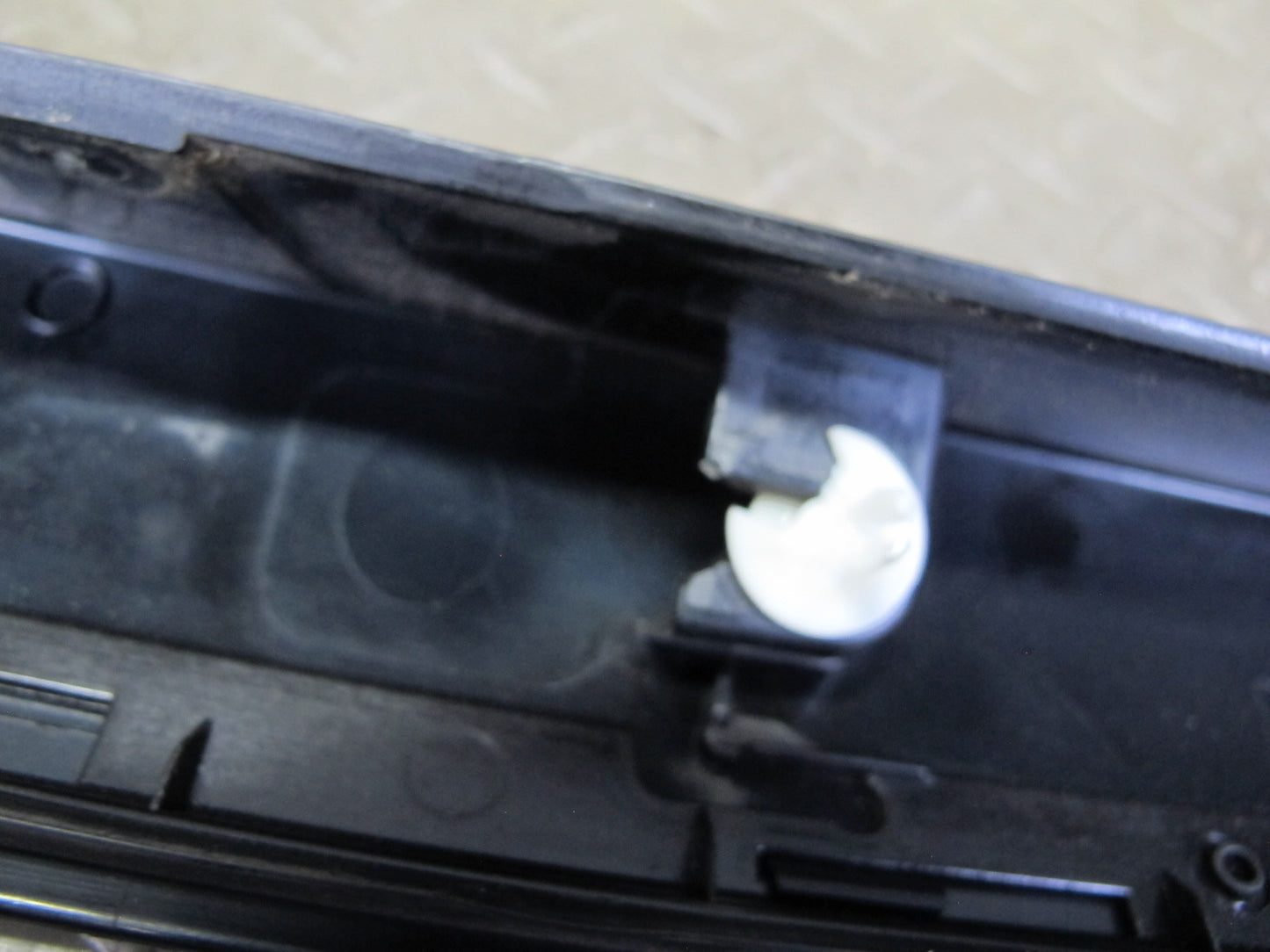 11-15 Mini Cooper R60 R61 Set of 2 Front Exterior A Pillar Trim Molding OEM