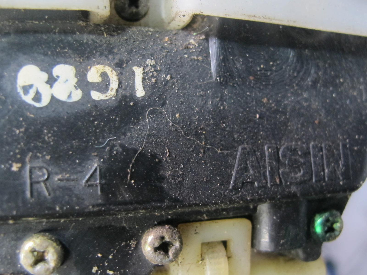 92-00 Lexus UZZ30L SC300 SC400 Front Right Pass Door Lock Latch Actuator OEM